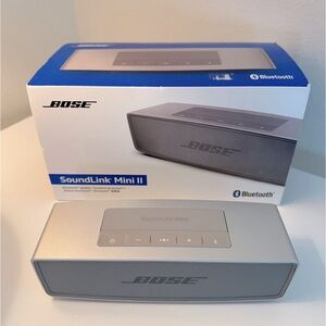 Bose | SoundLink Mini II | Silver | Bluetooth Speaker